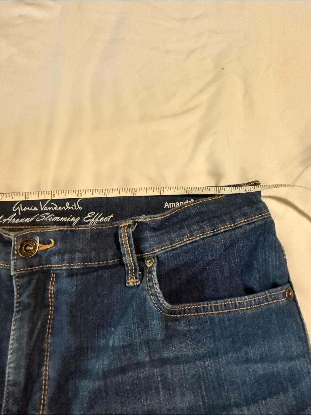 Gloria Vanderbilt Amanda All-Around Slimming Crop Jeans 14 - Picture 2 of 5